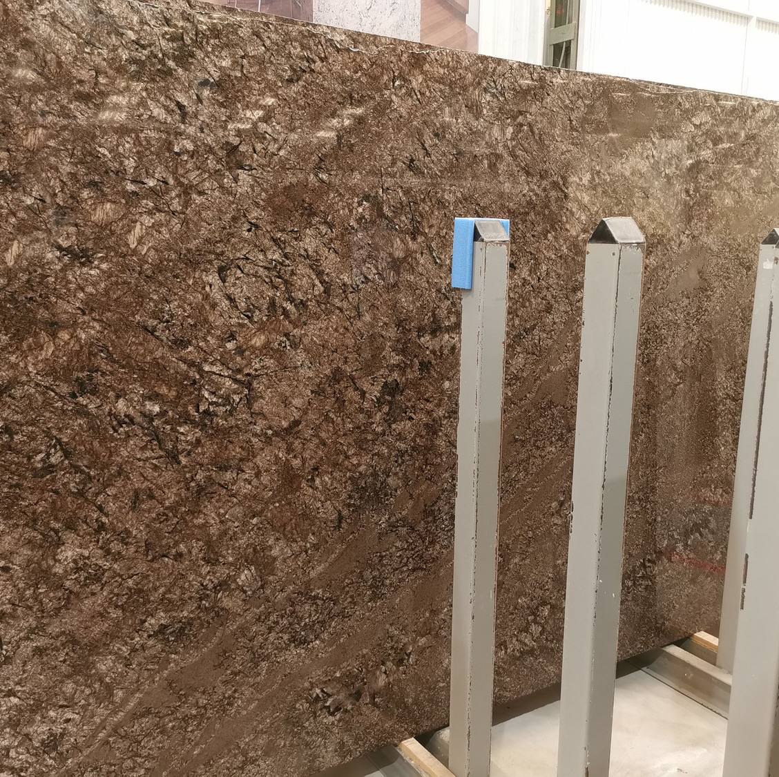 Ferrato granite slabs