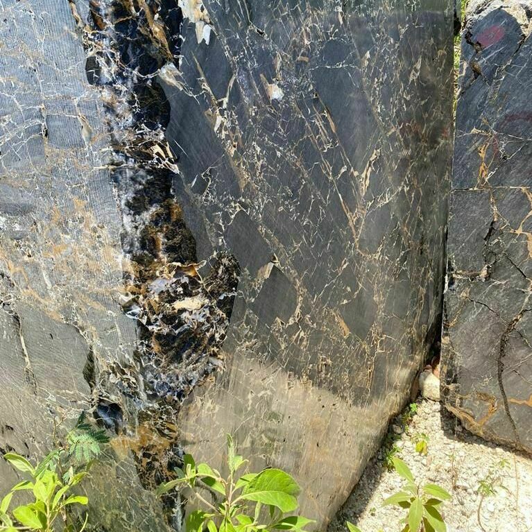 New Portoro marble blocks