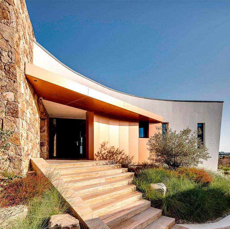 Travertine Gold walls