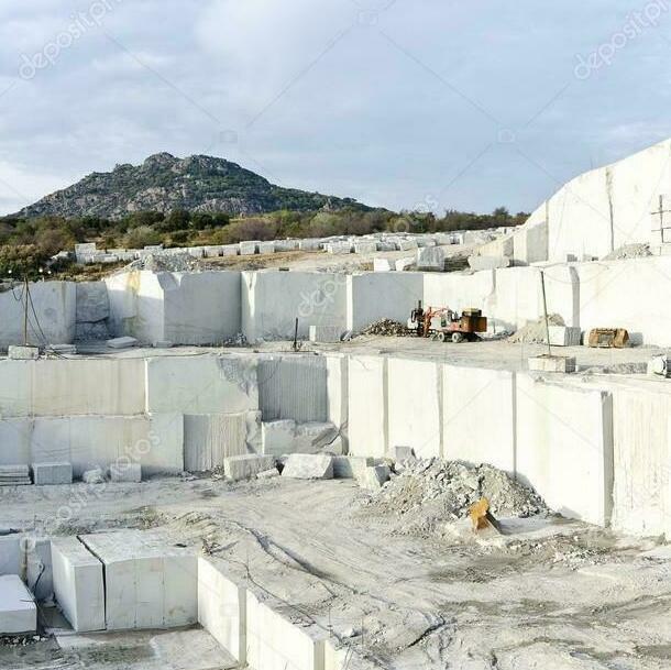 Blanco Crystal granite quarry