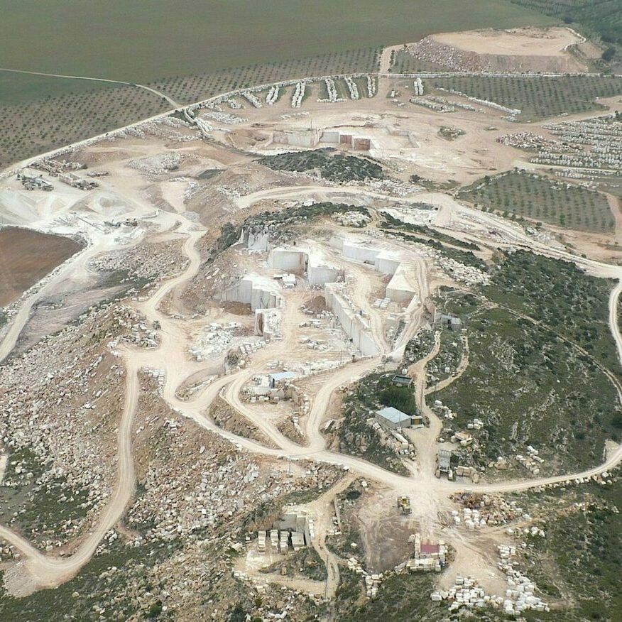 Ambar Royal marble quarry