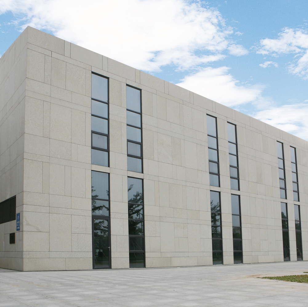 projects from Bateig natural stone