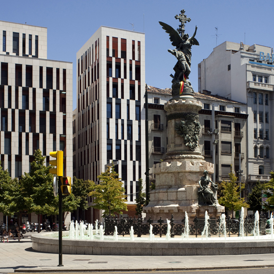Blanco Castilla granite project