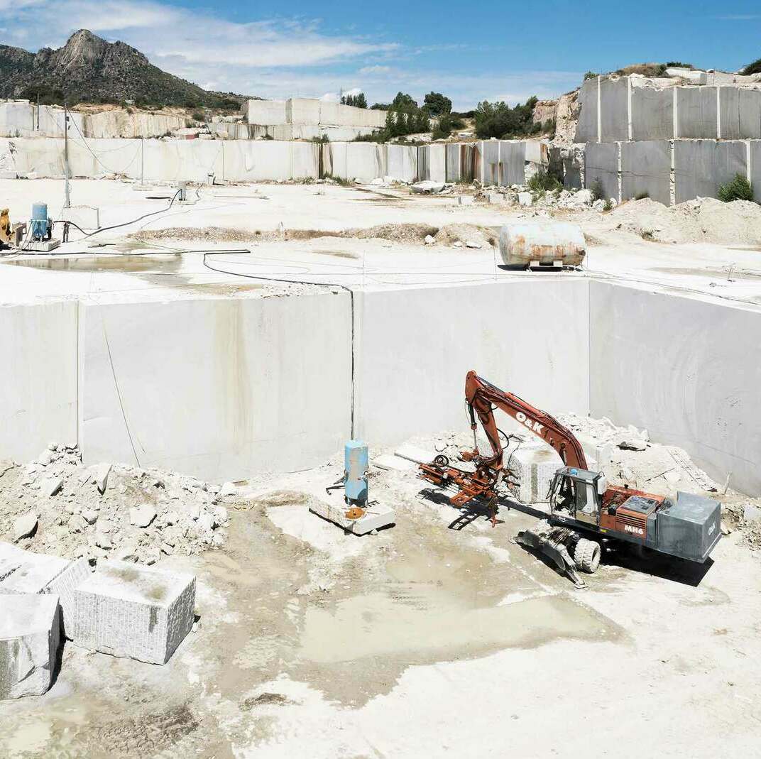 Blanco Castilla granite quarry