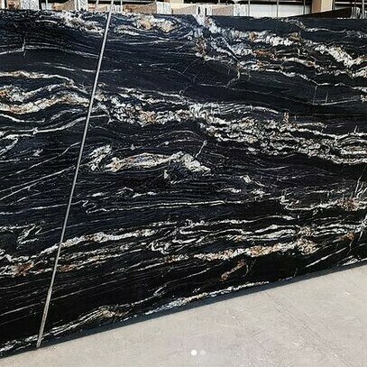 Belvedere quarzite finished Leather