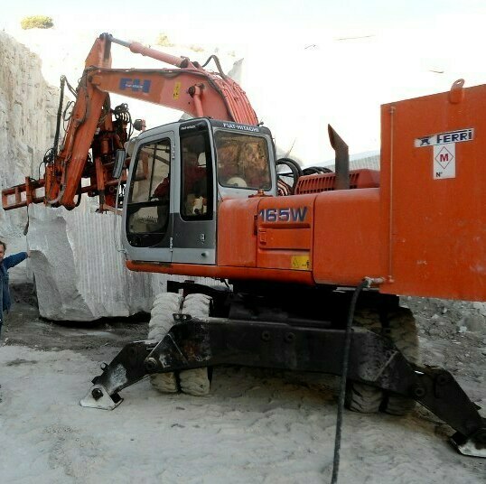 Blanco Crystal granite quarry