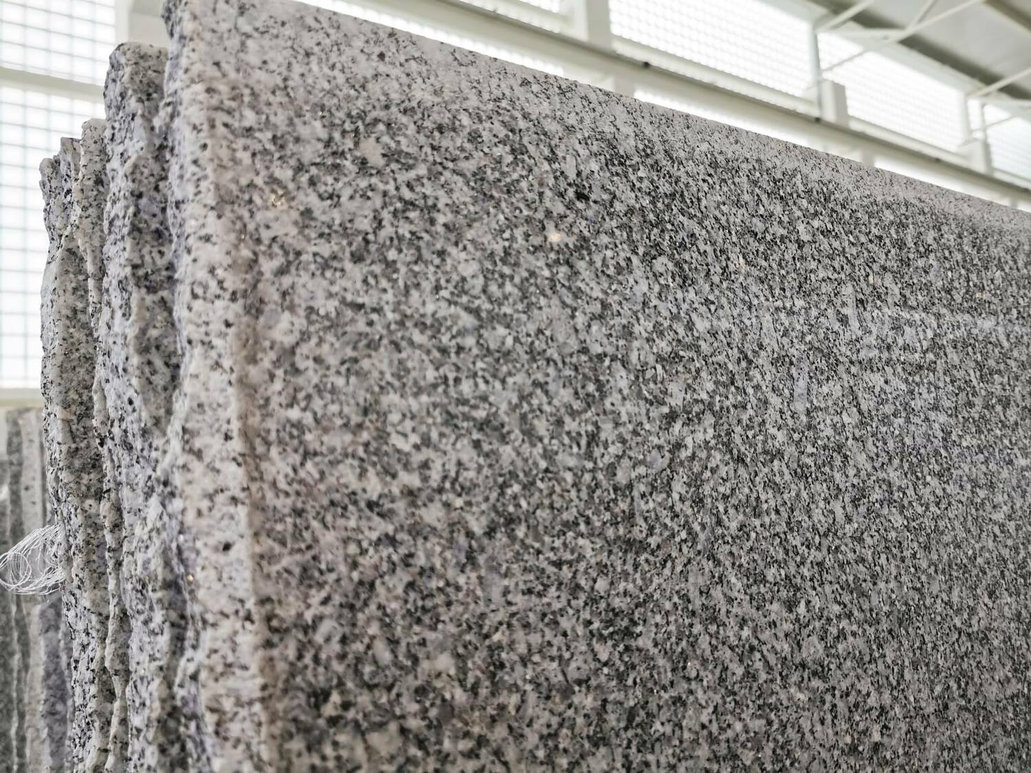 Tragal granite structure